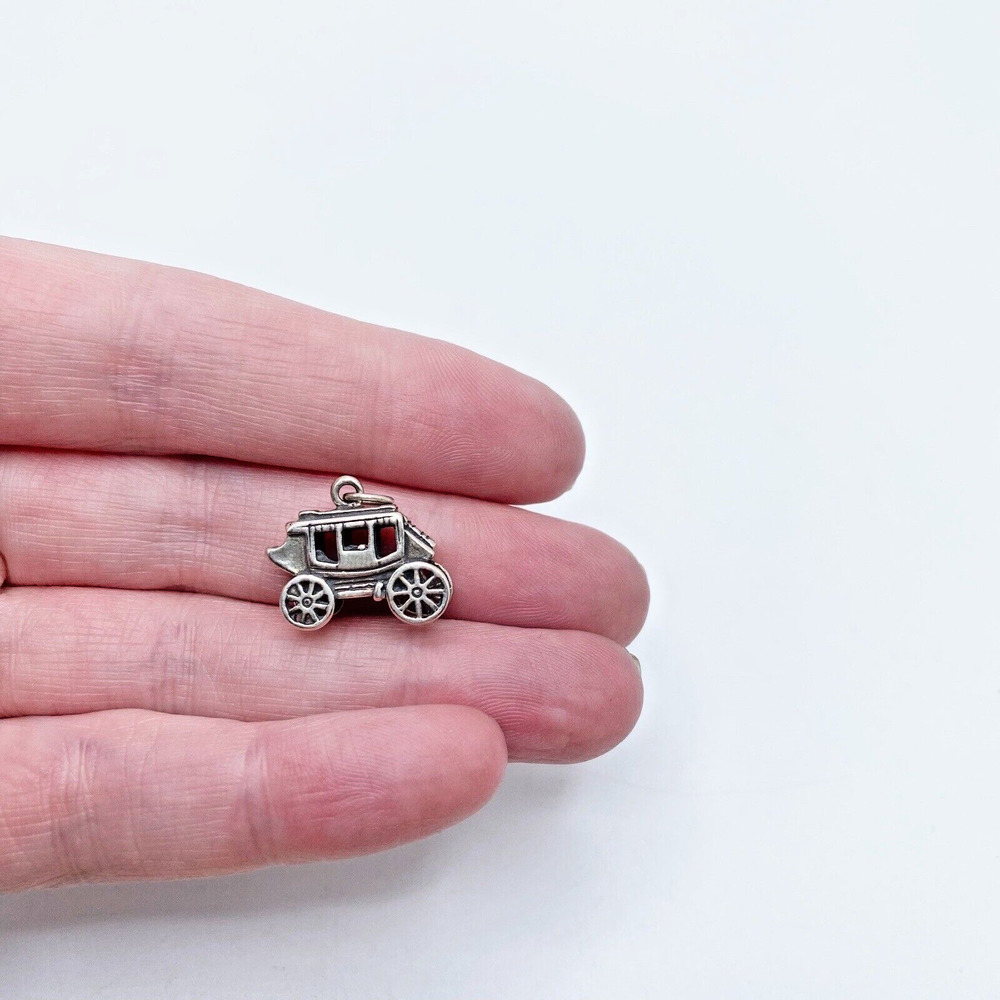Vintage Stage Coach Sterling Silver Charm Pendant Historic Transportation 3.8g - Picture 1 of 8